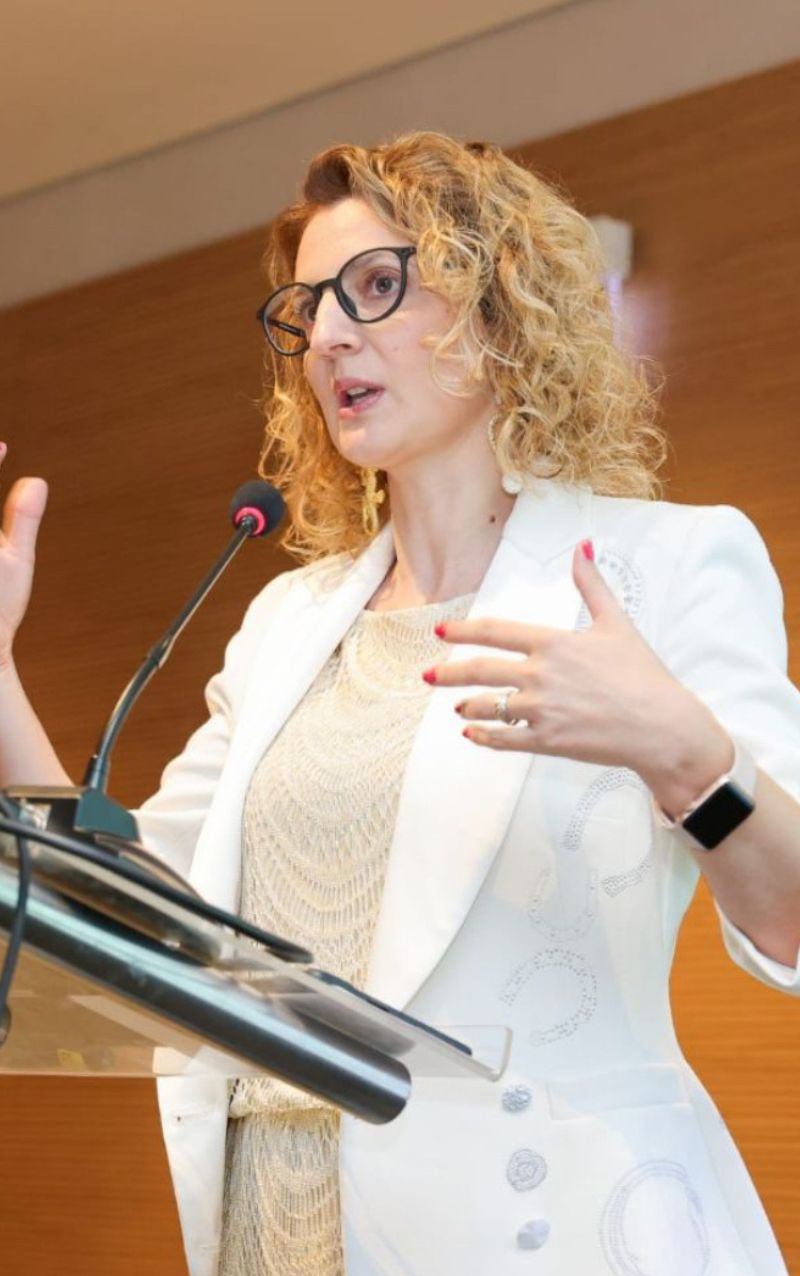 Luísa Nóbrega MN