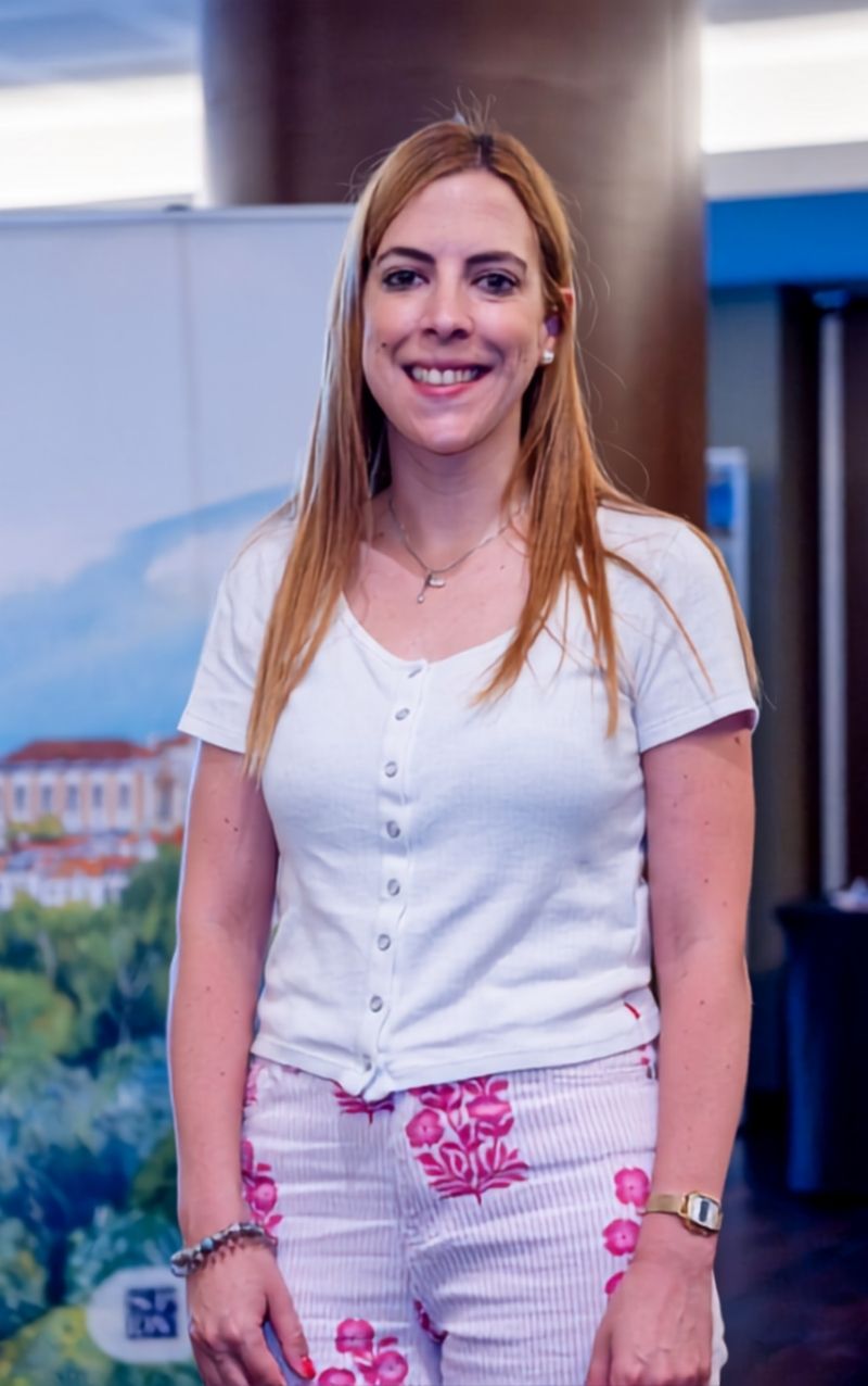 catarina queiroz mn